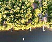 Laurentian Lakeside Cottages